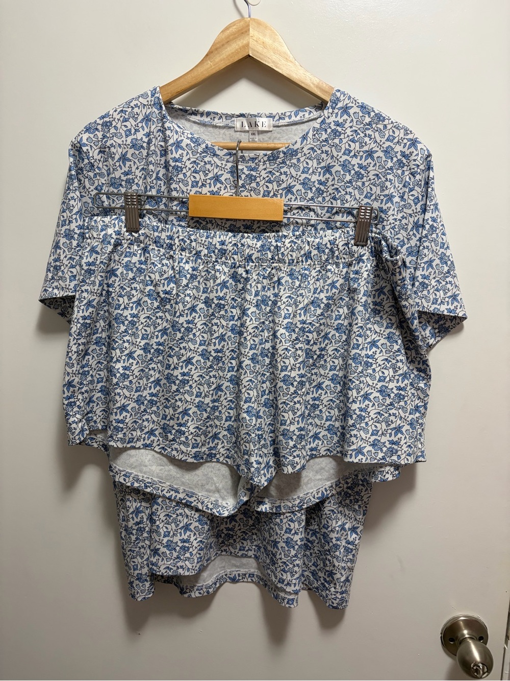 LAKE Pima Crew Shorts Set in Delft Blue Garden Floral Women’s Size XXL - Picture 2 of 12
